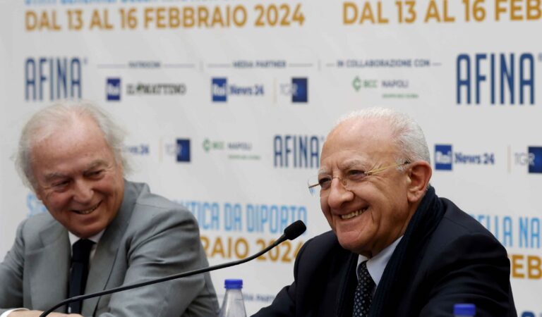 De Luca: “In Campania investiremo 100 milioni nella nautica da diporto”