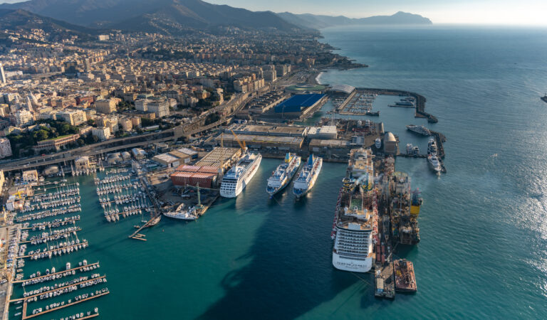 “Siamo a un punto di non ritorno”. Per i tir l’indennizzo extra “Congestion Fee carico e/o scarico porto di Genova”