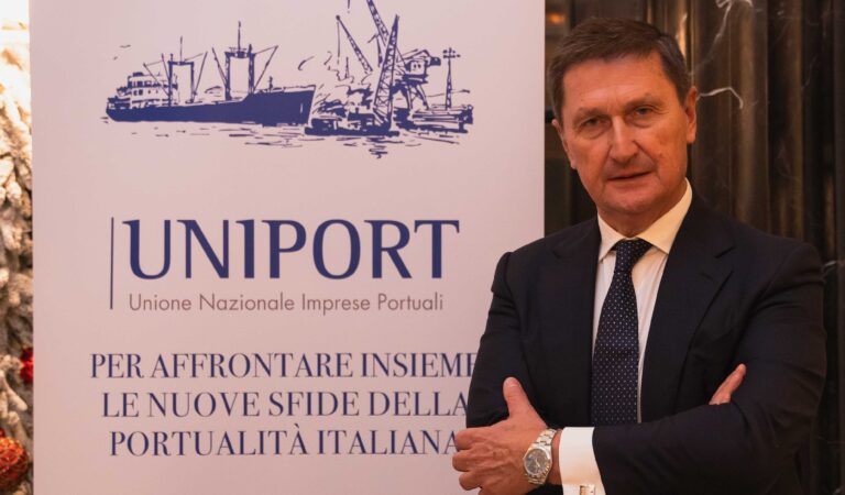 Uniport: “Bene l’esonero dall’assicurazione obbligatoria dei mezzi utilizzati all’interno dei terminal portuali”